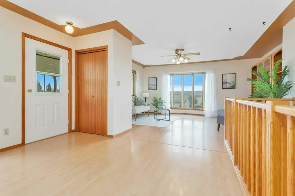 5201 46 Avenue Rimbey AB T0C 2J0