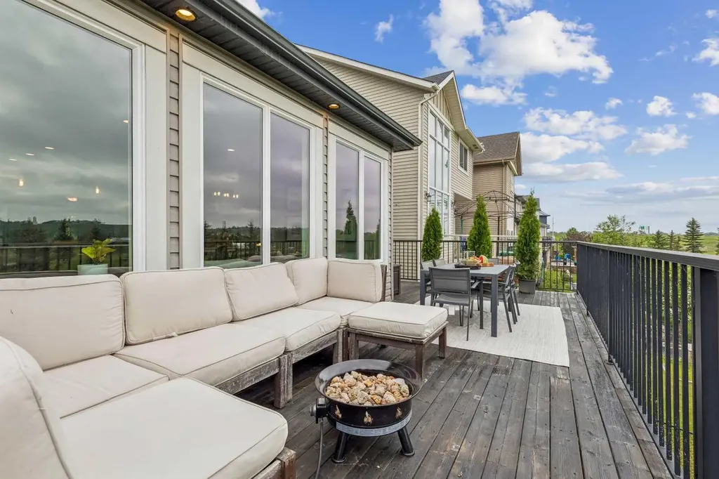 187 Chaparral Valley Way SE Calgary AB T2X 0W1