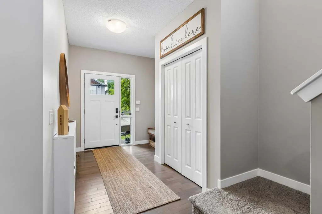 187 Chaparral Valley Way SE Calgary AB T2X 0W1