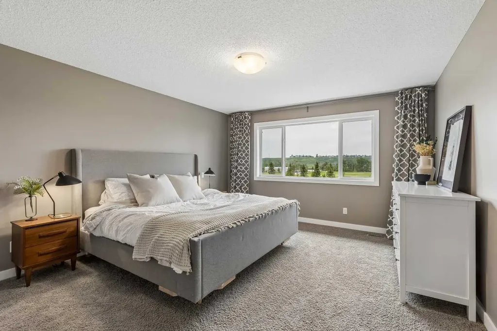 187 Chaparral Valley Way SE Calgary AB T2X 0W1