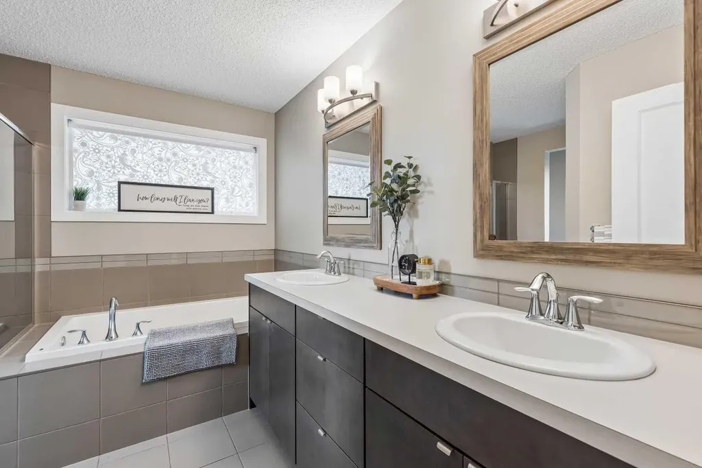 187 Chaparral Valley Way SE Calgary AB T2X 0W1