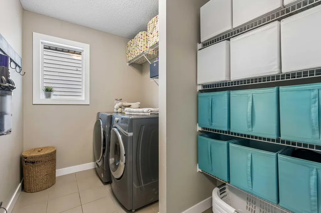187 Chaparral Valley Way SE Calgary AB T2X 0W1