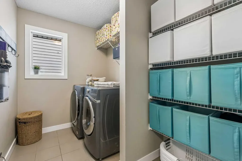 187 Chaparral Valley Way SE Calgary AB T2X 0W1