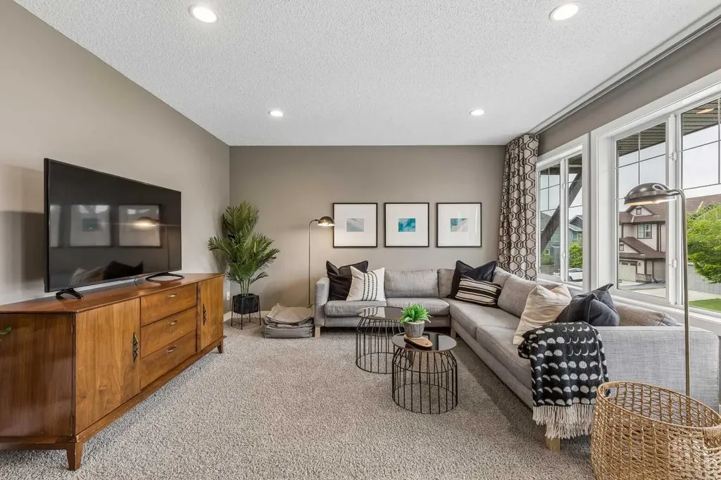 187 Chaparral Valley Way SE Calgary AB T2X 0W1