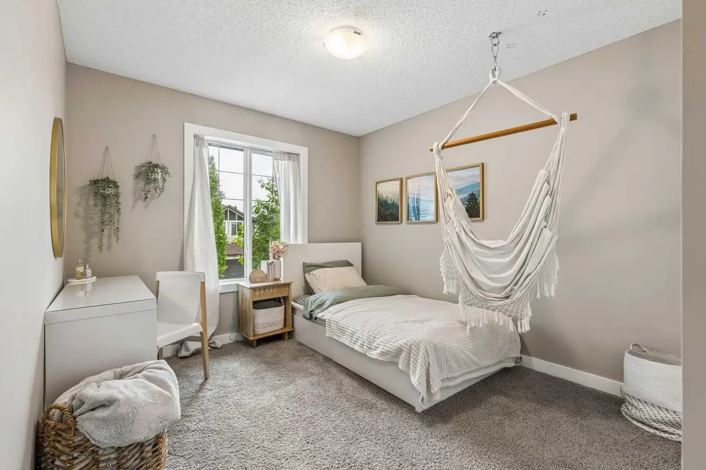 187 Chaparral Valley Way SE Calgary AB T2X 0W1