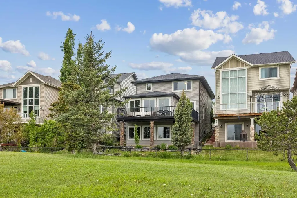 187 Chaparral Valley Way SE Calgary AB T2X 0W1