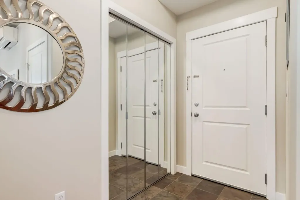35 Inglewood Park SE Calgary AB T2G 1B5