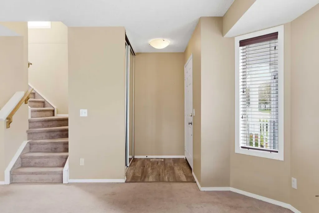 109 Arbour Wood Mews NW Calgary AB T3G 4B5