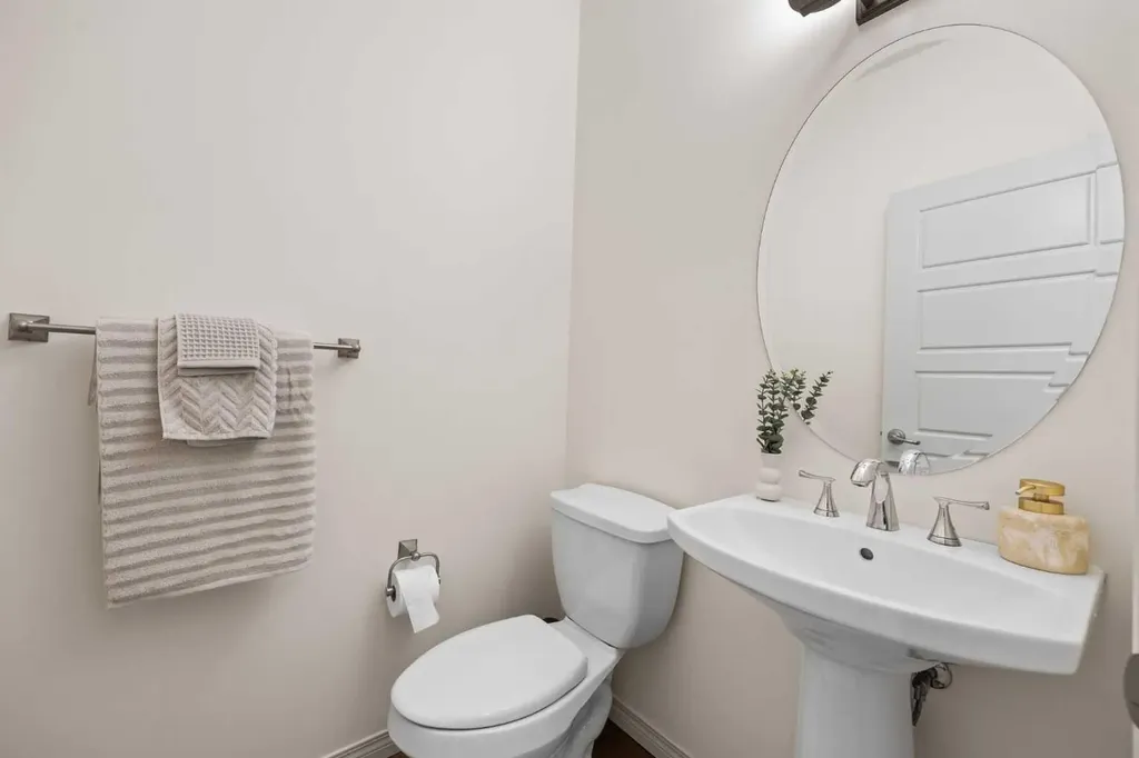 339 Tuscany Estates Rise NW Calgary AB T3L 0C6