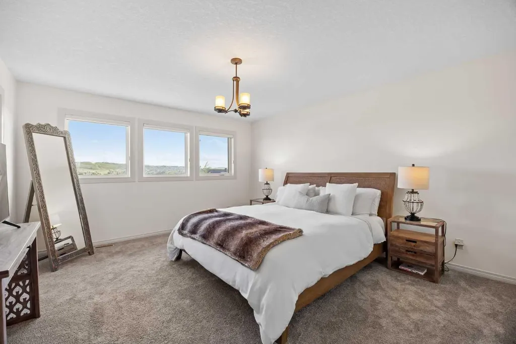339 Tuscany Estates Rise NW Calgary AB T3L 0C6