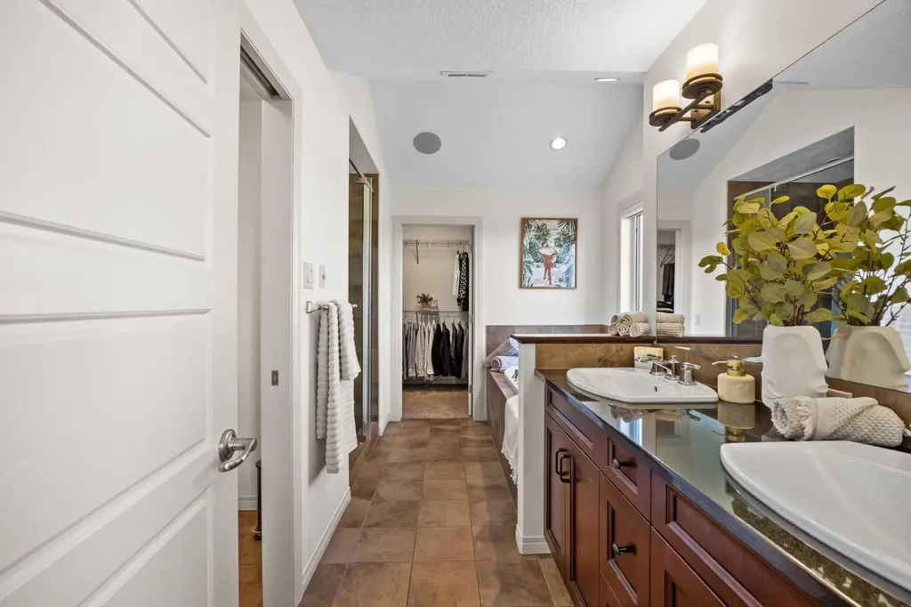 339 Tuscany Estates Rise NW Calgary AB T3L 0C6