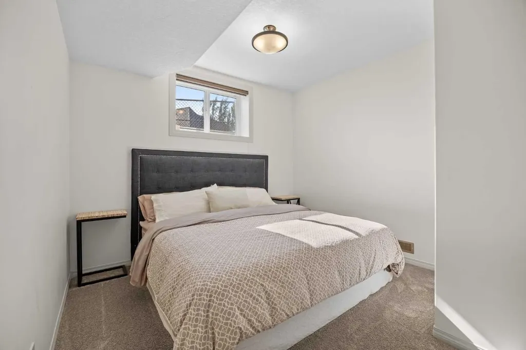 339 Tuscany Estates Rise NW Calgary AB T3L 0C6