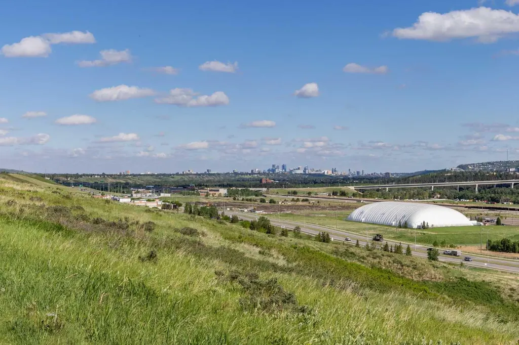 339 Tuscany Estates Rise NW Calgary AB T3L 0C6