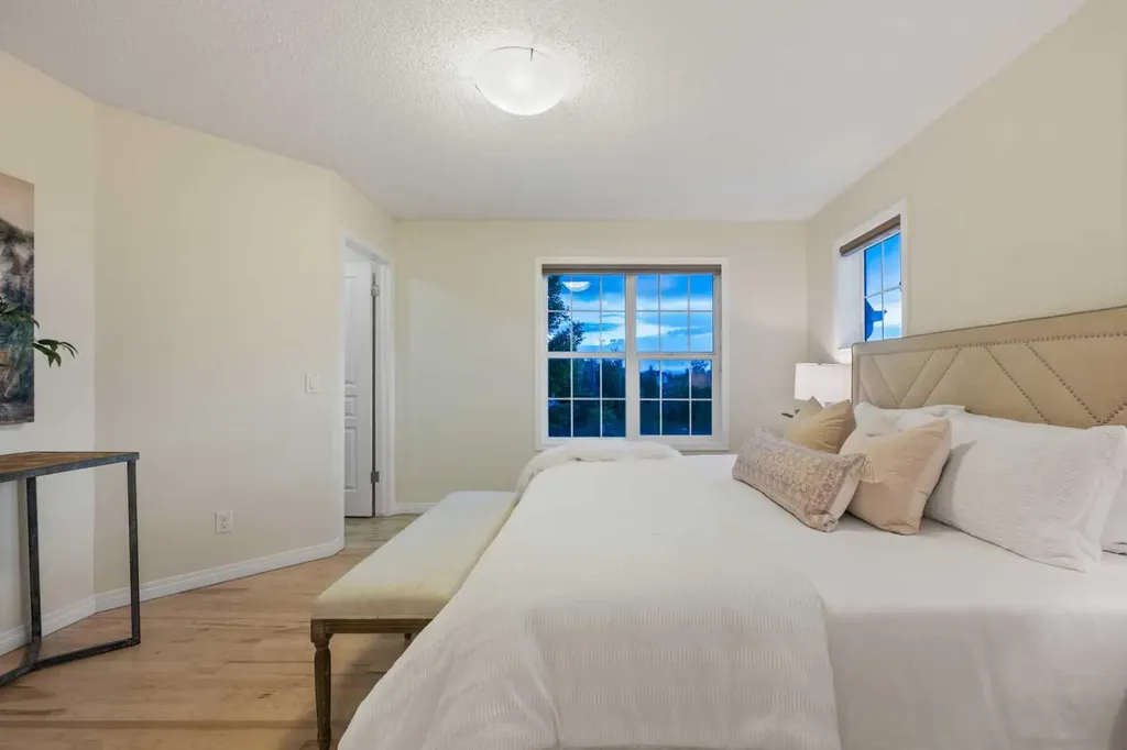 136 Auburn Bay Street SE Calgary AB T3M 0V8