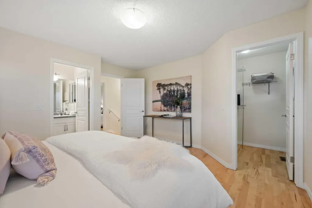 136 Auburn Bay Street SE Calgary AB T3M 0V8