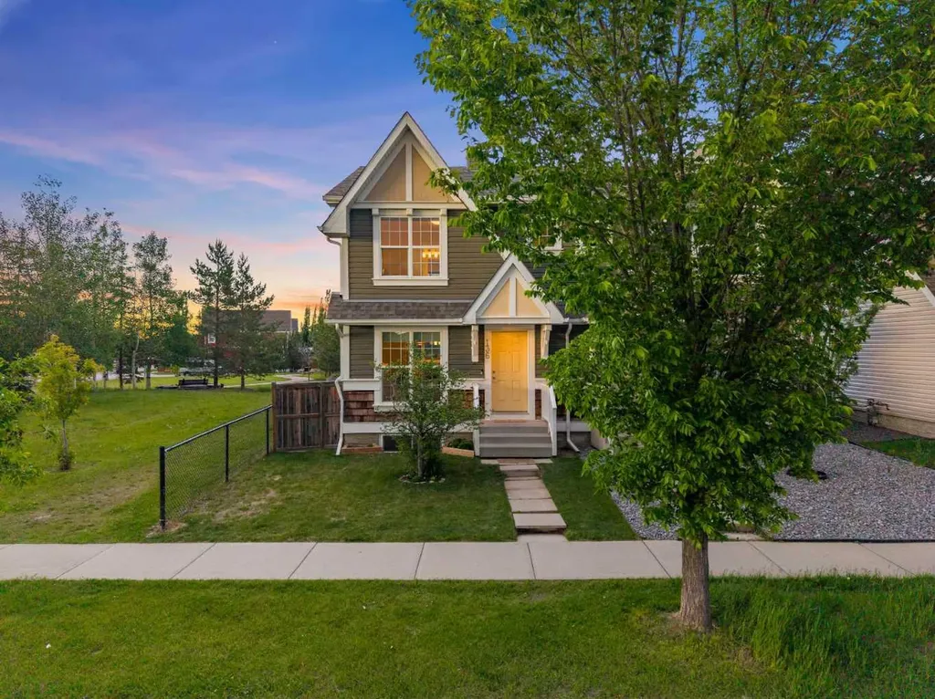 136 Auburn Bay Street SE Calgary AB T3M 0V8