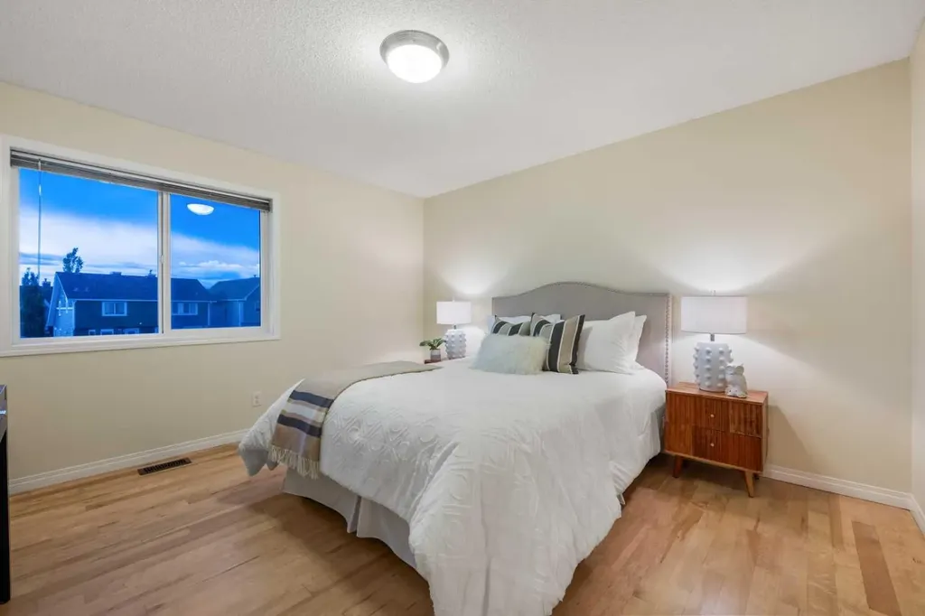 136 Auburn Bay Street SE Calgary AB T3M 0V8