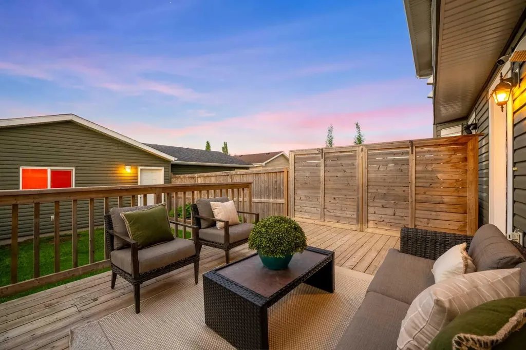 136 Auburn Bay Street SE Calgary AB T3M 0V8
