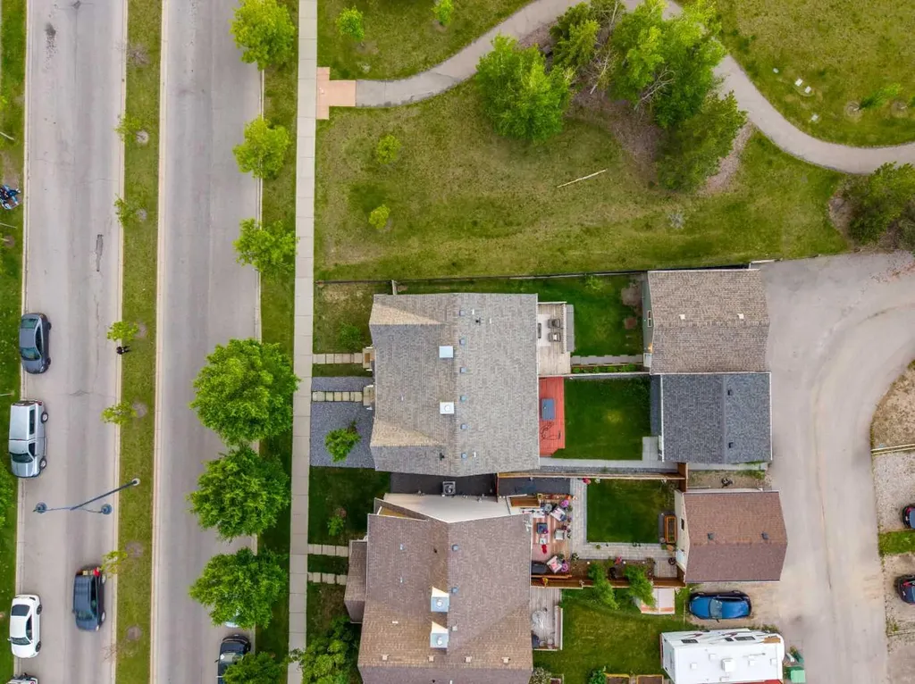136 Auburn Bay Street SE Calgary AB T3M 0V8