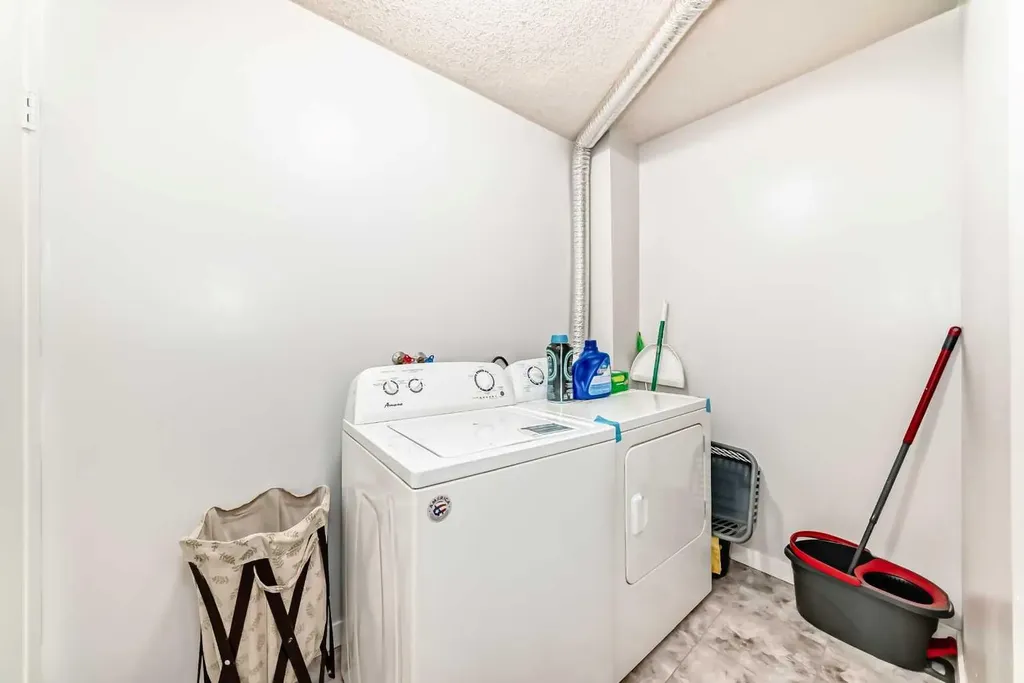3745 Fonda Way SE Calgary AB T2A 5W7