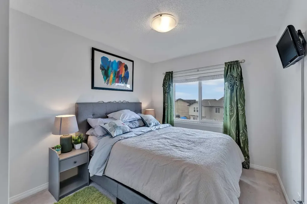 569 Savanna Boulevard NE Calgary AB T3J0X3
