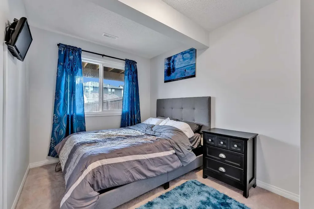 569 Savanna Boulevard NE Calgary AB T3J0X3