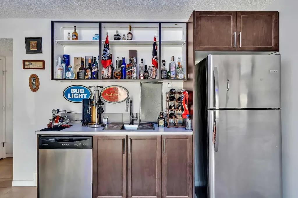 569 Savanna Boulevard NE Calgary AB T3J0X3