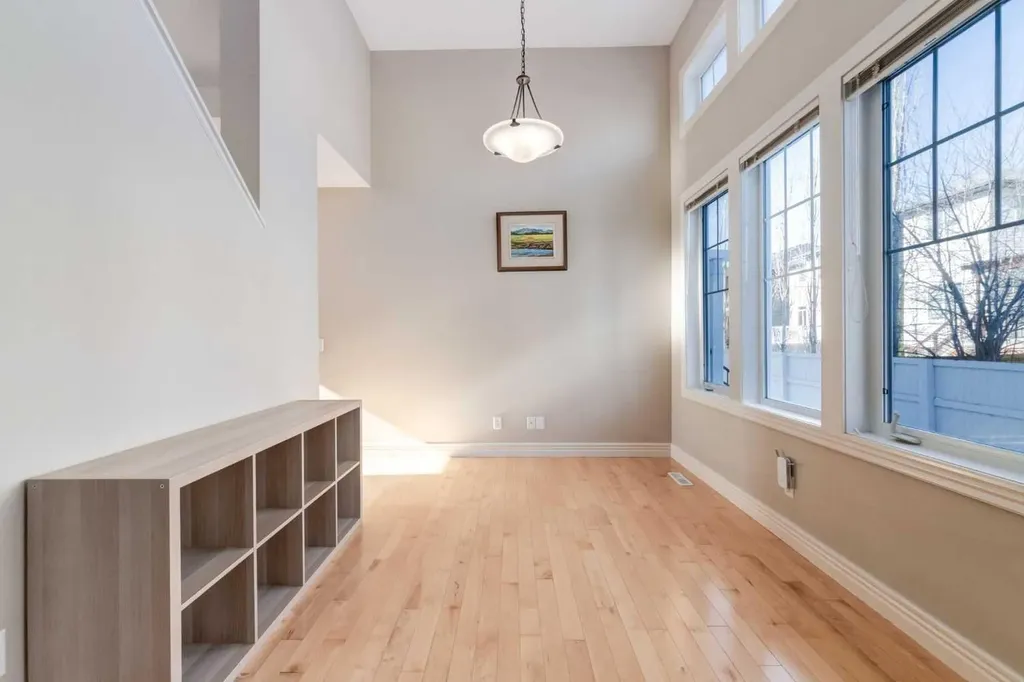 37 Royal Oak Plaza NW Calgary AB T3G 0B3