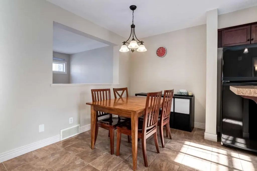 37 Royal Oak Plaza NW Calgary AB T3G 0B3