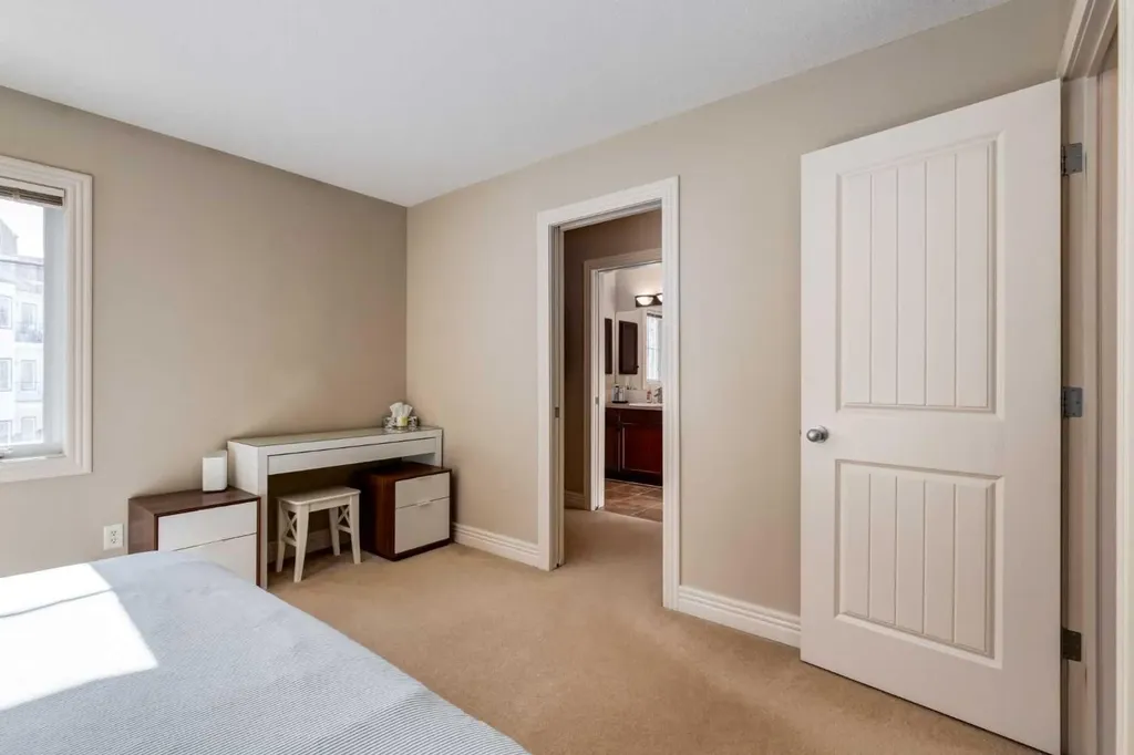 37 Royal Oak Plaza NW Calgary AB T3G 0B3