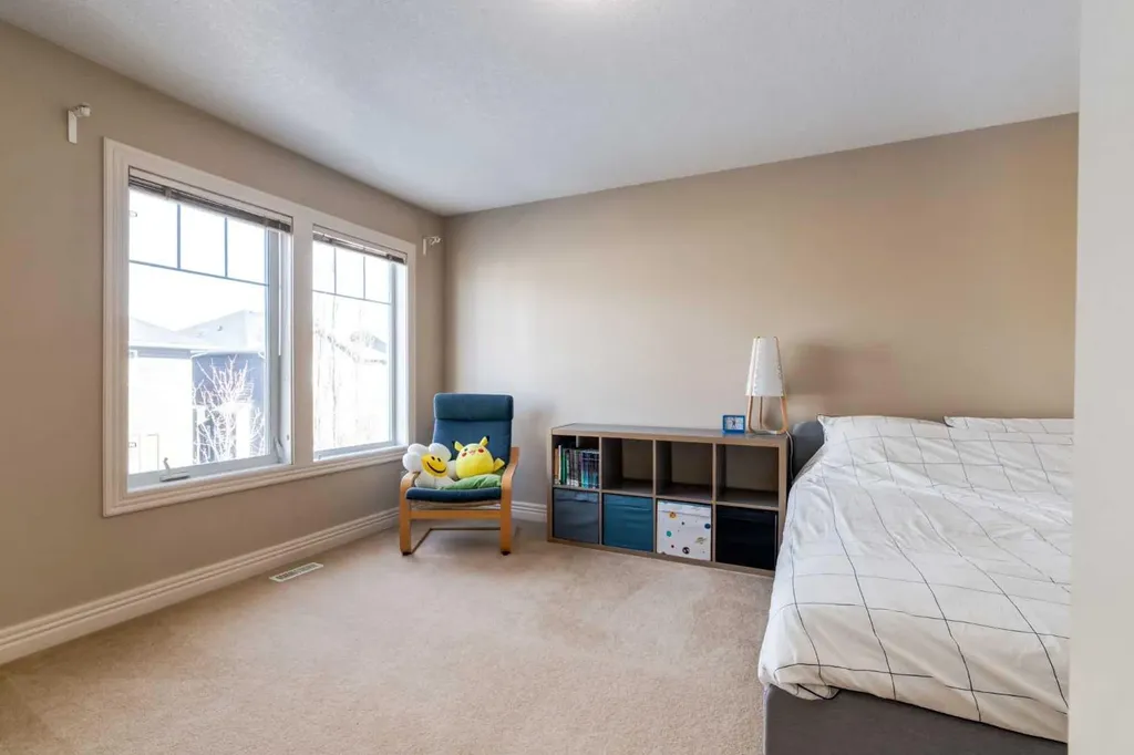 37 Royal Oak Plaza NW Calgary AB T3G 0B3