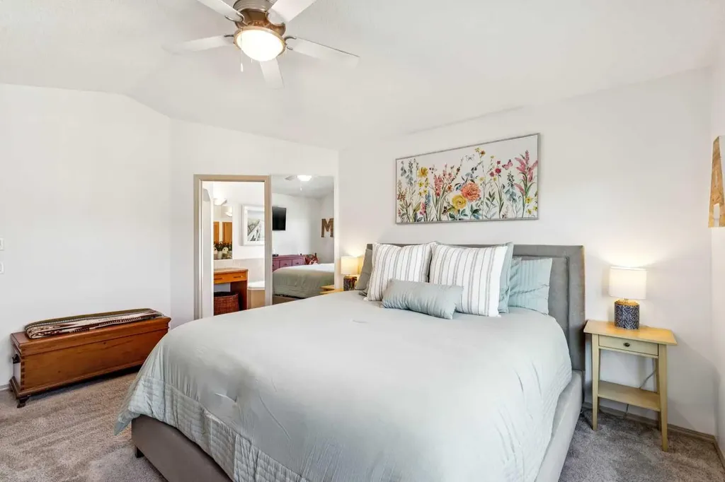 161 Kincora Park NW Calgary AB T3R 1L6