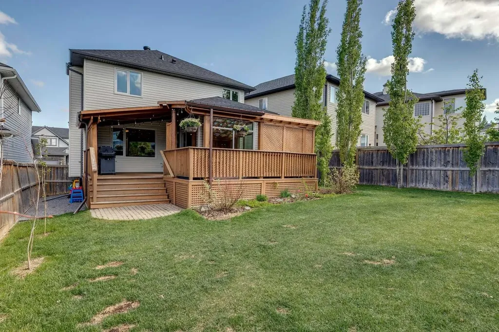 161 Kincora Park NW Calgary AB T3R 1L6