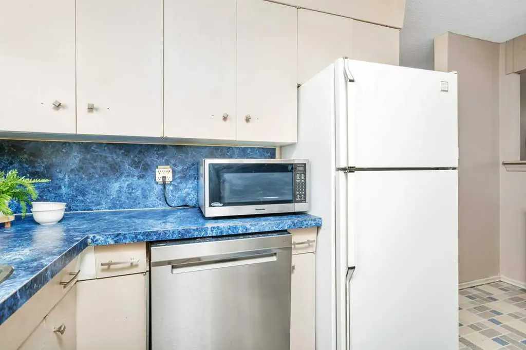 5203 56 Avenue Rimbey AB T0C 2J0