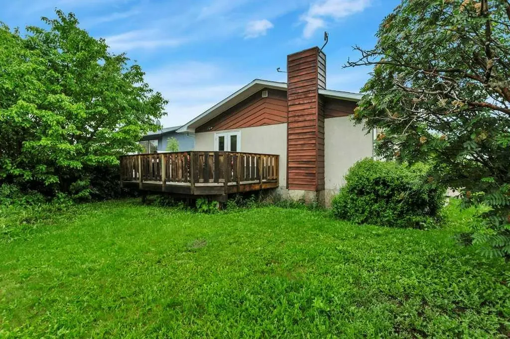5203 56 Avenue Rimbey AB T0C 2J0