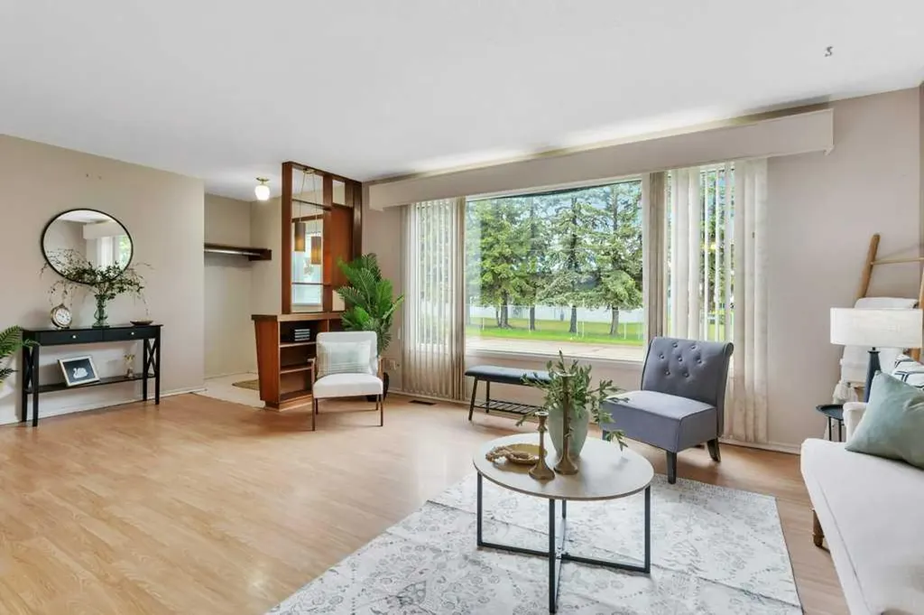 5203 56 Avenue Rimbey AB T0C 2J0