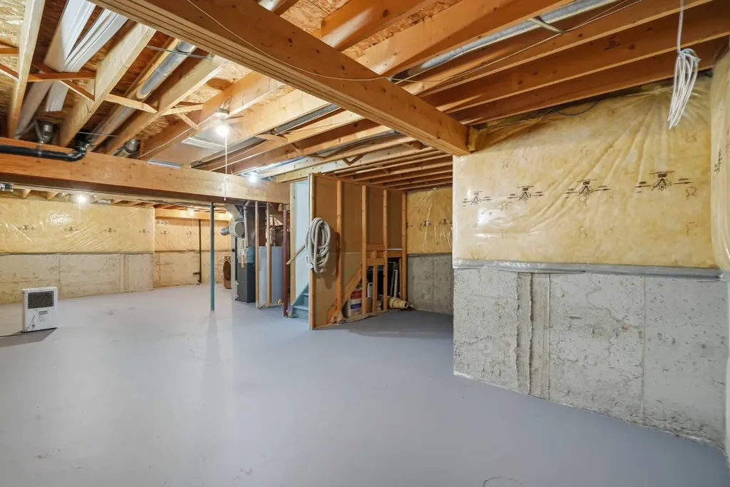 20 Coventry Way NE Calgary AB T5K 5H3