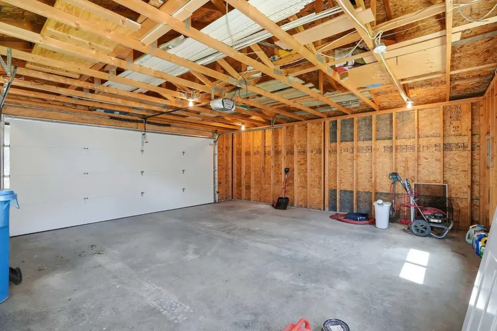 20 Coventry Way NE Calgary AB T5K 5H3