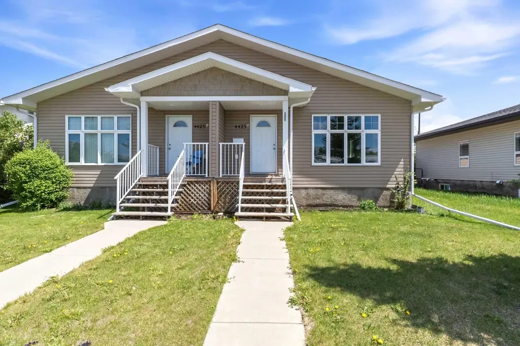 4425 55 Avenue Olds AB T4H1B9