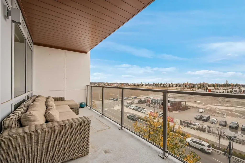 8505 Broadcast Avenue SW Calgary AB T3H 6B5