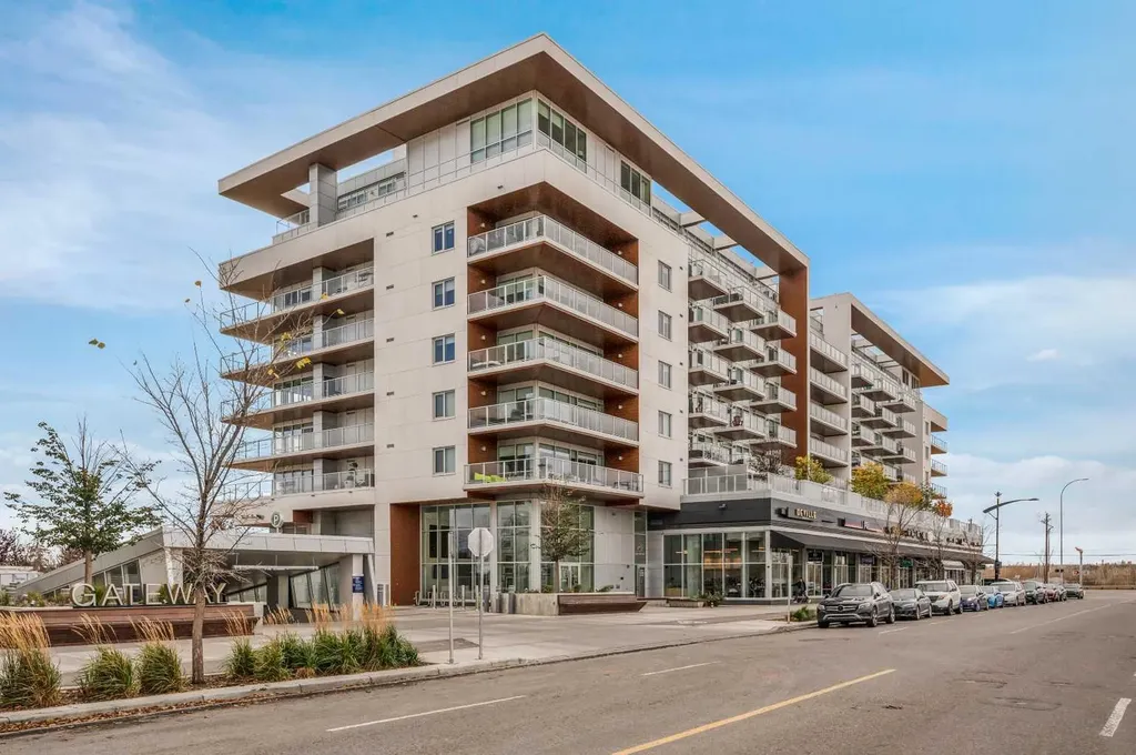 8505 Broadcast Avenue SW Calgary AB T3H 6B5