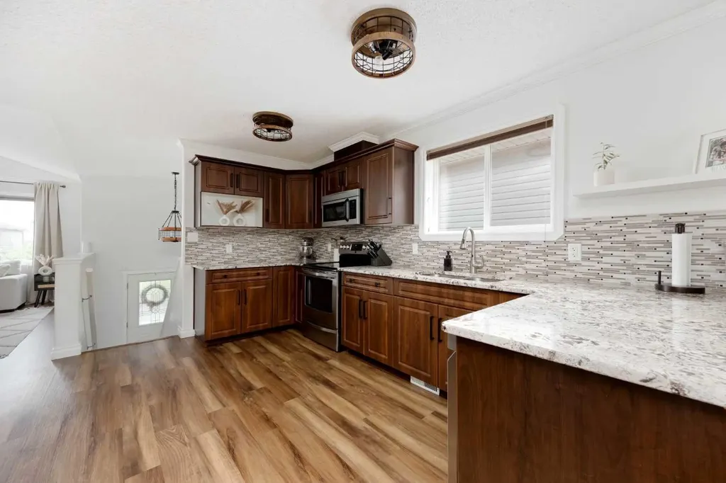 245 Pintail Place Fort Mcmurray AB T9K 0P9