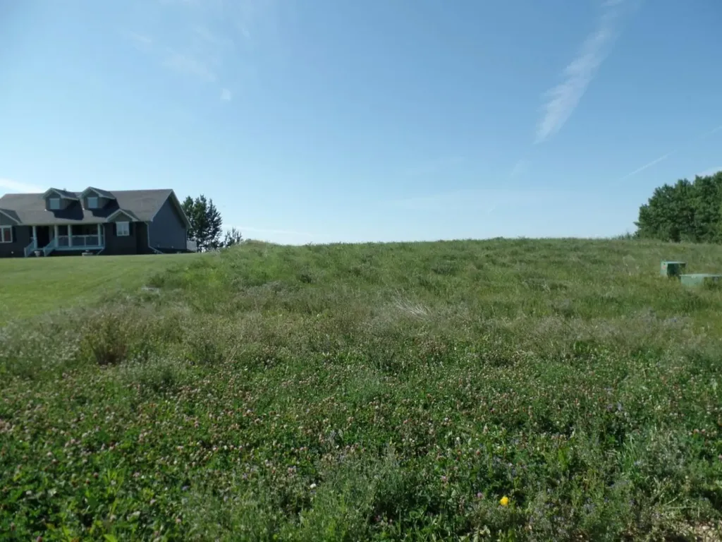 8 Islandview Road Lac La Biche AB T0A 2C1
