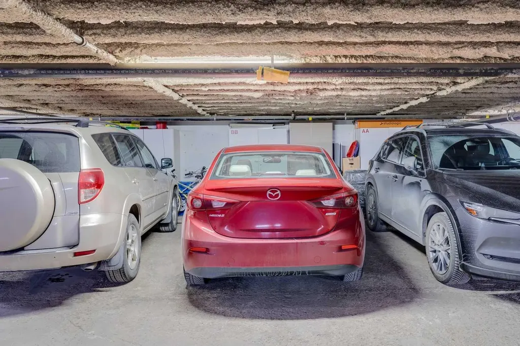 317 19 Avenue SW Calgary AB T2S 0E1