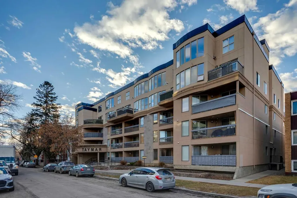 317 19 Avenue SW Calgary AB T2S 0E1