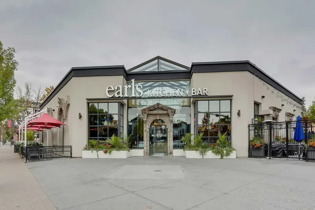 317 19 Avenue SW Calgary AB T2S 0E1