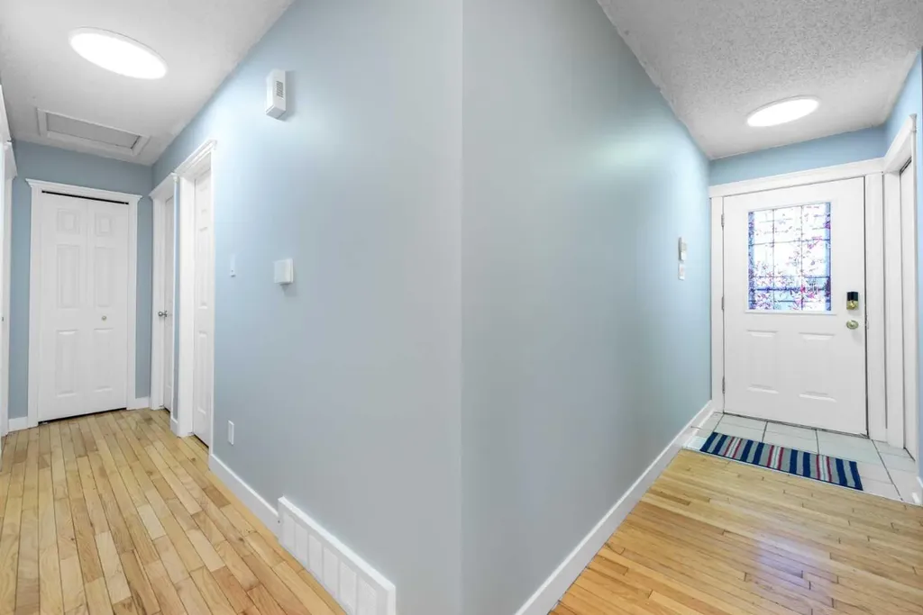 5071 Whitestone Way NE Calgary AB T1Y 1T2