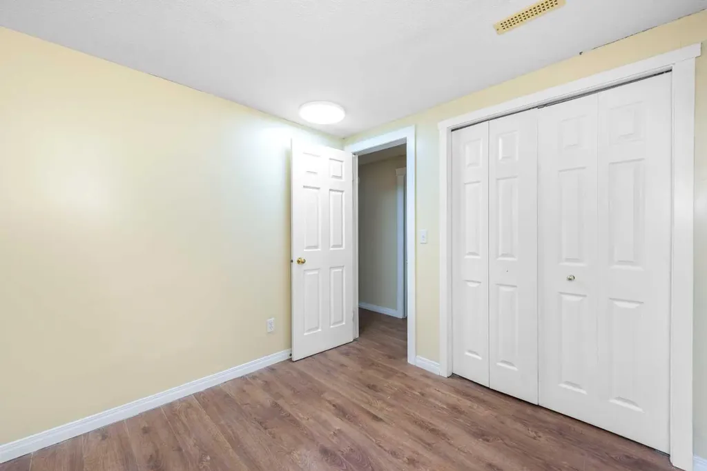 5071 Whitestone Way NE Calgary AB T1Y 1T2