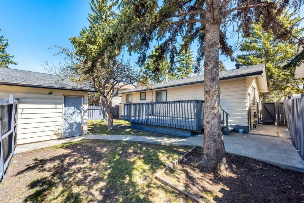 5071 Whitestone Way NE Calgary AB T1Y 1T2