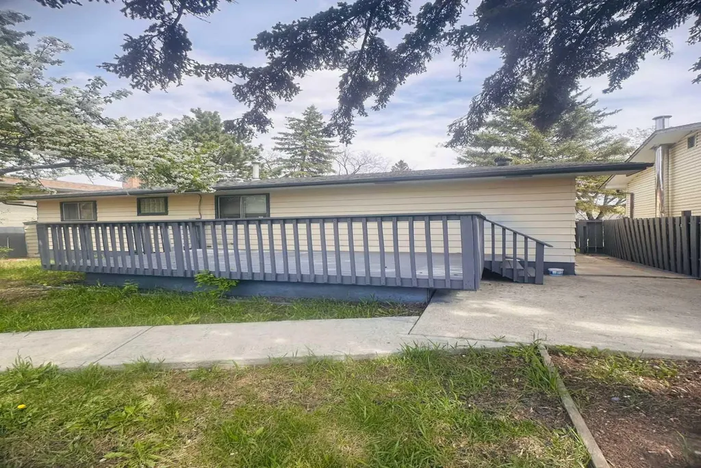 5071 Whitestone Way NE Calgary AB T1Y 1T2